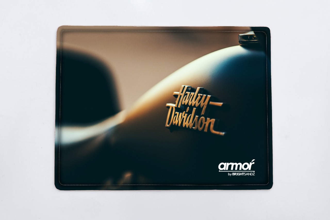 Armoŕ Laptop EMF Radiation & Heat Shield - Contemporary series